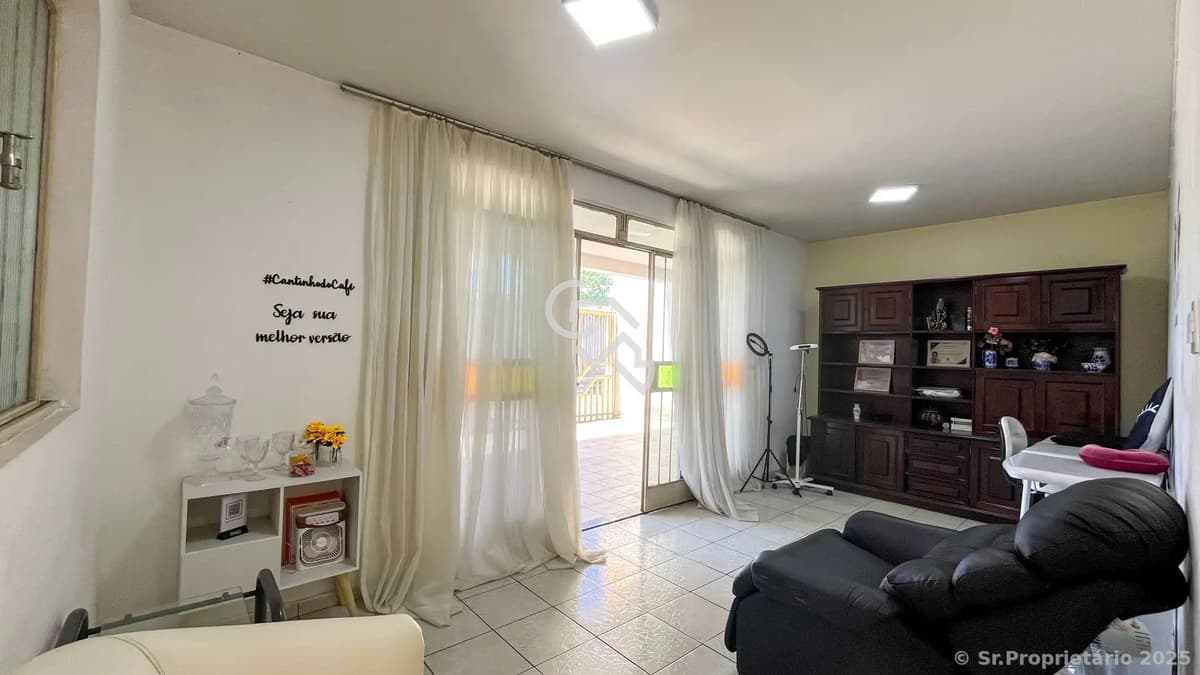Casa, 3 Quartos, 1 Suite, 4 Vagas